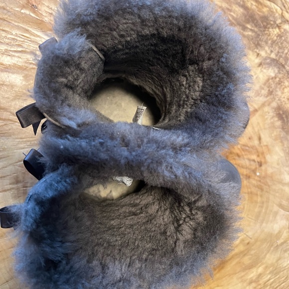 UGG Gray Suede Boots - Picture 4 of 7